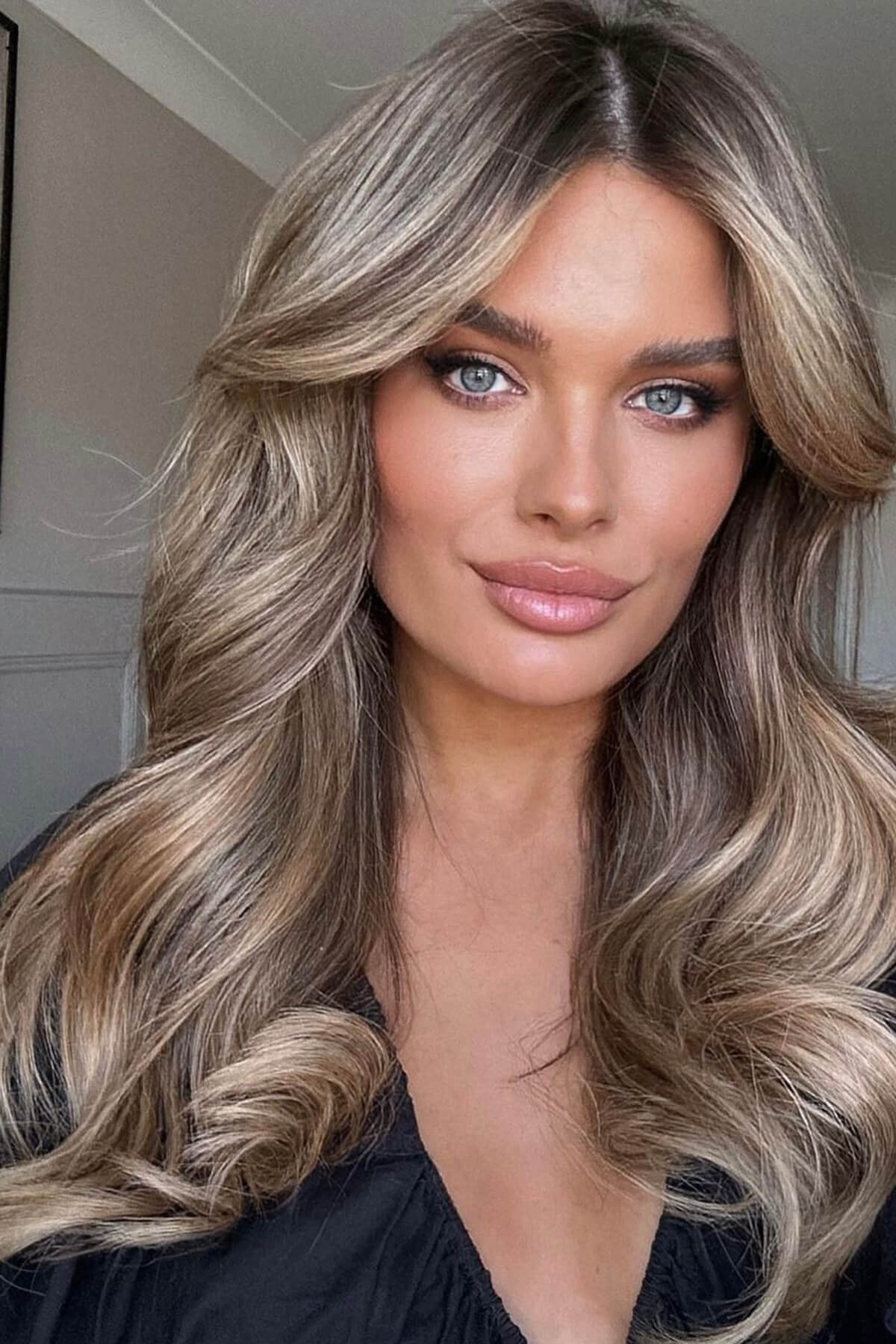 Dover | Ash Blonde Tape-In Hair Extensions